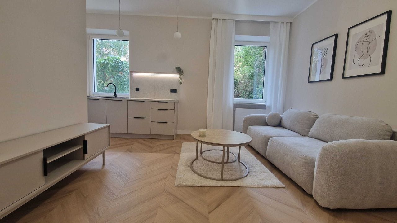 2 pokoje · Augustyna Kordeckiego